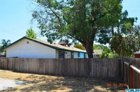 839 E Kaweah Ave, Visalia, CA 93292 photo 13