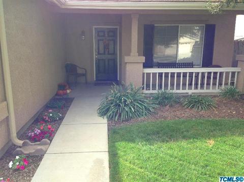 1825 E Monte Verde Ave, Visalia, CA 93292 photo 2