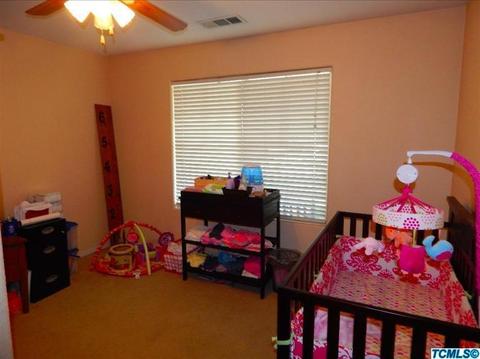 1825 E Monte Verde Ave, Visalia, CA 93292 photo 13