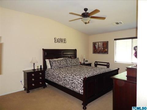 1825 E Monte Verde Ave, Visalia, CA 93292 photo 9