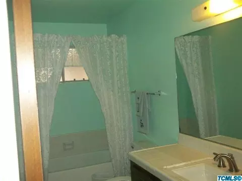 590 N Smith Rd, Tipton, CA 93272 photo 12