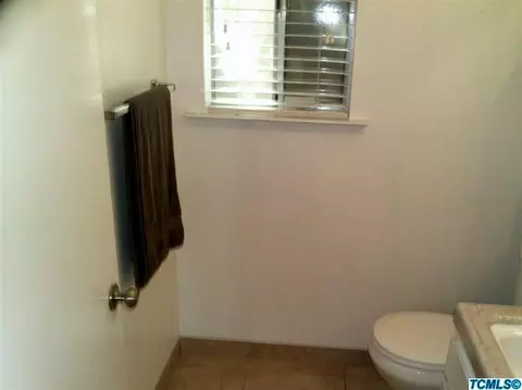 1820 E Cross Ave, Tulare, CA 93274 photo 24