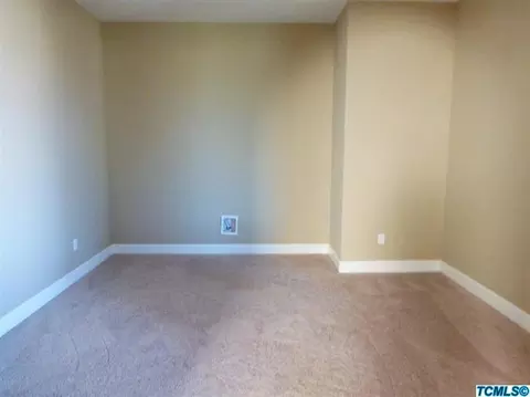 2598 E Kern Ave, Tulare, CA 93274 photo 13