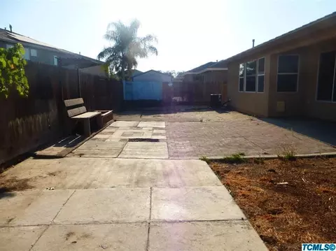2598 E Kern Ave, Tulare, CA 93274 photo 18