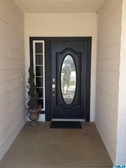 2334 S Beech Dr, Visalia, CA 93292 photo 3
