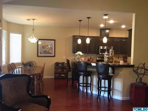 2334 S Beech Dr, Visalia, CA 93292 photo 15