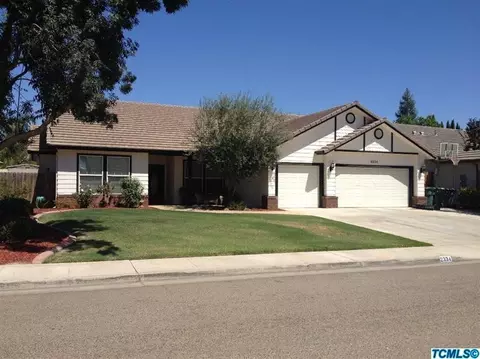 2334 S Beech Dr, Visalia, CA 93292 photo 2
