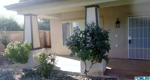 1110 Joy Ct, Exeter, CA 93221 photo 4