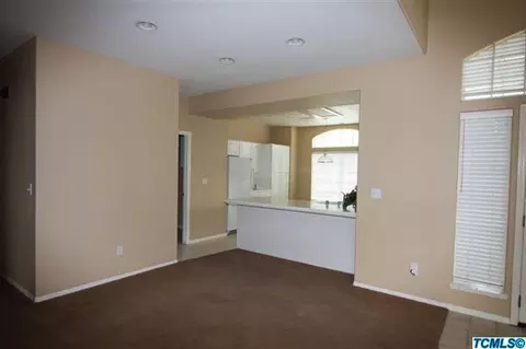 564 E Aspen Ct, Reedley, CA 93654 photo 7