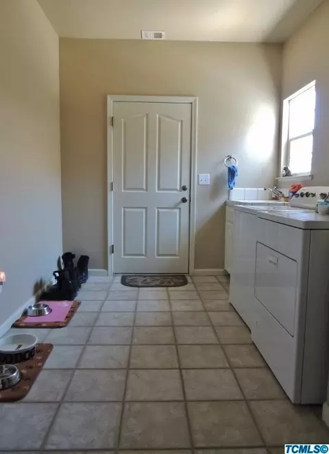 1469 Harvard Ct, Hanford, CA 93230 photo 18