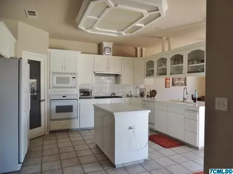 1469 Harvard Ct, Hanford, CA 93230 photo 5
