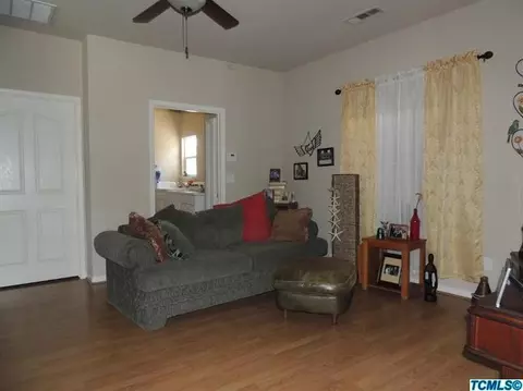 1469 Harvard Ct, Hanford, CA 93230 photo 14