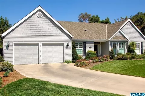 1332 E Laura Ct, Visalia, CA 93292 photo 54