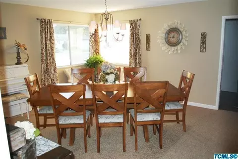814 Fairway Dr, Exeter, CA 93221 photo 5