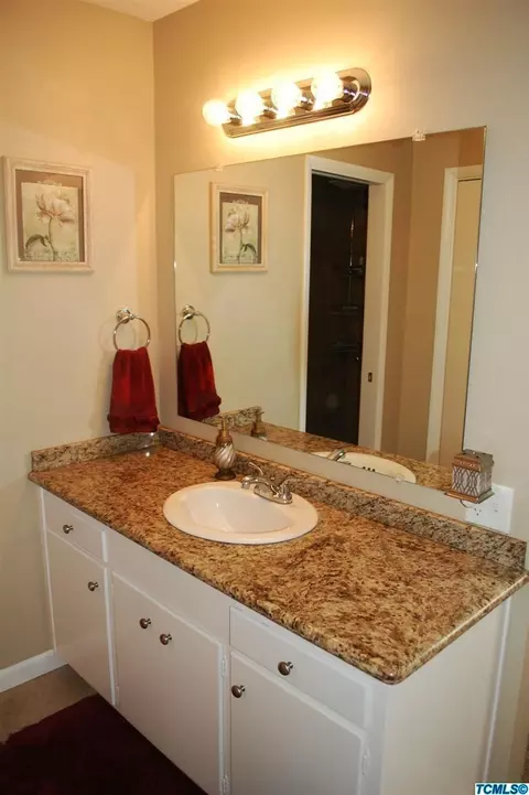 814 Fairway Dr, Exeter, CA 93221 photo 28