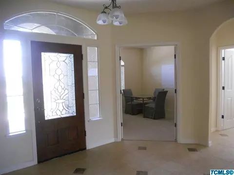 2425 Orange Ave, Corcoran, CA 93212 photo 3