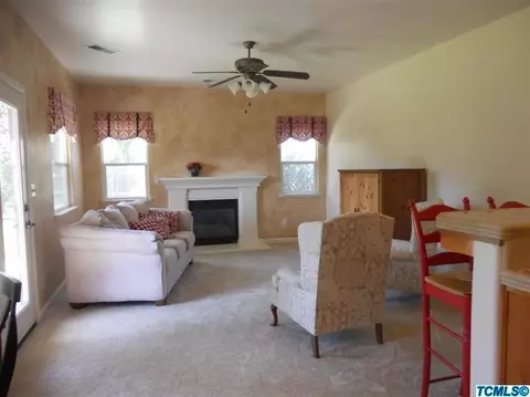 2425 Orange Ave, Corcoran, CA 93212 photo 6
