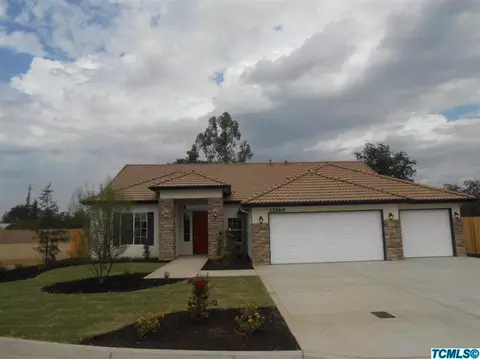 12664 Elderberry Ave, Visalia, CA 93291 photo 4