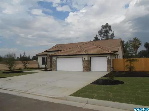 12664 Elderberry Ave, Visalia, CA 93291 photo 3
