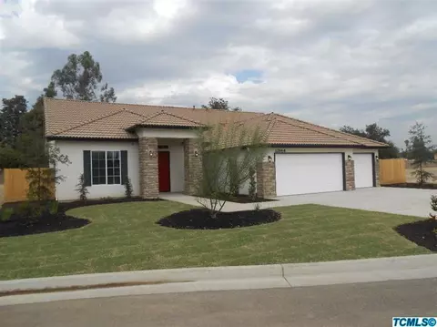 12664 Elderberry Ave, Visalia, CA 93291 photo 2