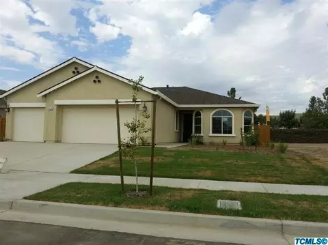 3916 E Harter Ave, Visalia, CA 93292 photo 1