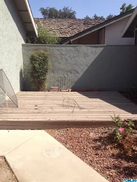 1917 E Vine St, Visalia, CA 93292 photo 5