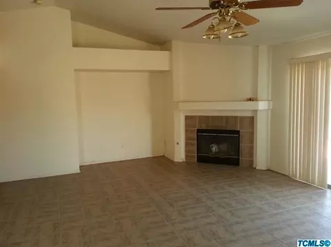 2256 Oak St, Selma, CA 93662 photo 5