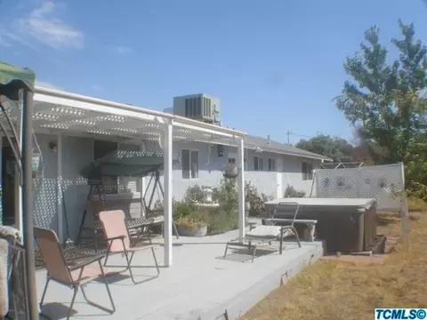 52081 Redbud Ln, Squaw Valley, CA 93675 photo 3