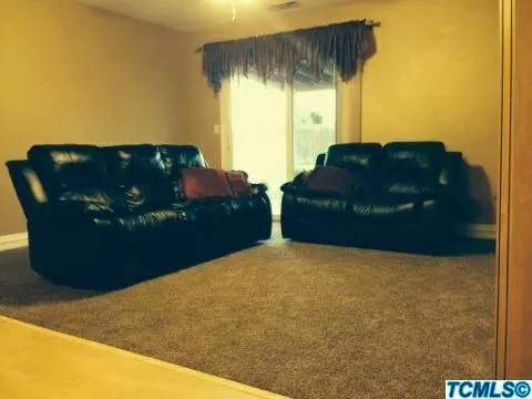 1907 Rivermist Ct, Hanford, CA 93230 photo 4