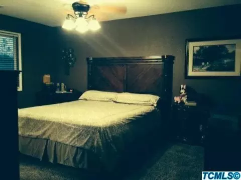 1907 Rivermist Ct, Hanford, CA 93230 photo 5
