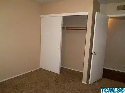 2201 E Howard Ave, Visalia, CA 93292 photo 12