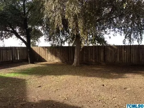 797 Alpha St, Tulare, CA 93274 photo 12