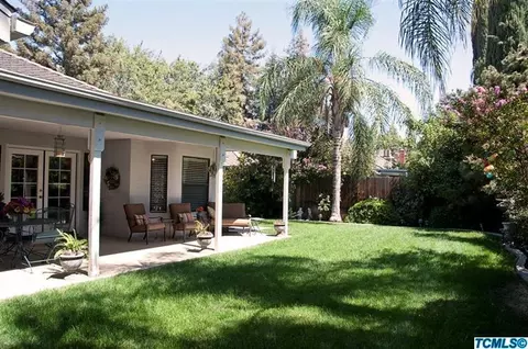 213 E Wilson Ave, Tulare, CA 93274 photo 25
