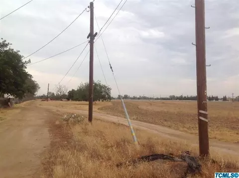 16848 N D St, Madera, CA 93638 photo 10