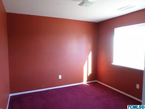 1024 E Lassen St, Avenal, CA 93204 photo 12
