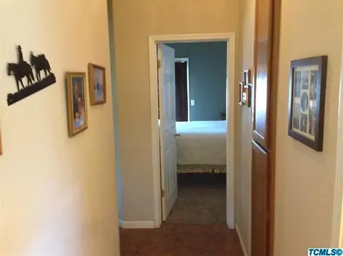 1602 E Knight Ct, Visalia, CA 93292 photo 10