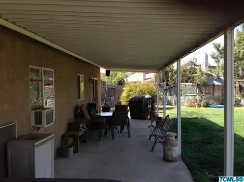 1602 E Knight Ct, Visalia, CA 93292 photo 18