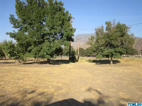 33449 Globe Dr, Springville, CA 93265 photo 42