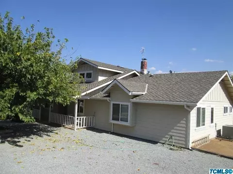 30726 Powell Dr, Exeter, CA 93221 photo 3