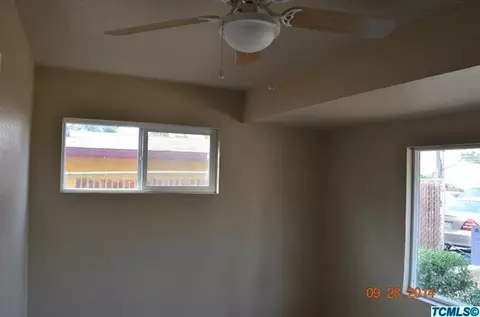826 E Sunset Dr, Dinuba, CA 93618 photo 12