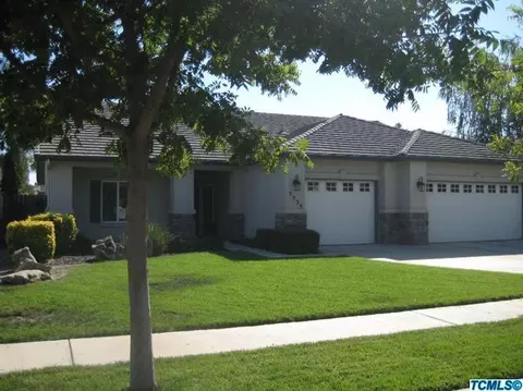 3535 E Feemster Ave, Visalia, CA 93292 photo 1