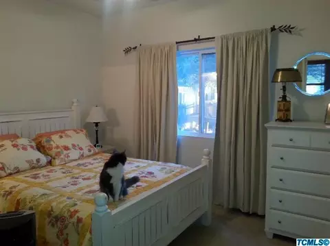 4301 E Sue Ave, Visalia, CA 93292 photo 6