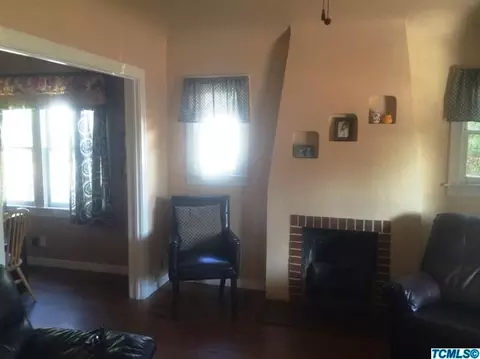 544 S E St, Exeter, CA 93221 photo 4