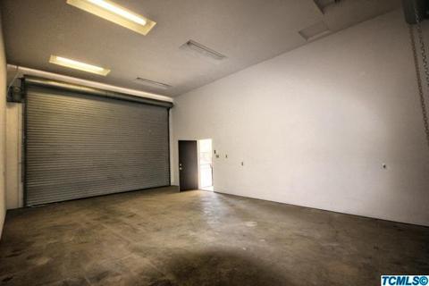 3750 W Iris Ave, Visalia, CA 93277 photo 7