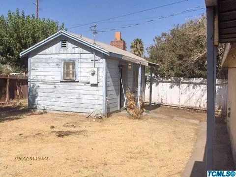 19670 Guthrie Dr, Strathmore, CA 93267 photo 2