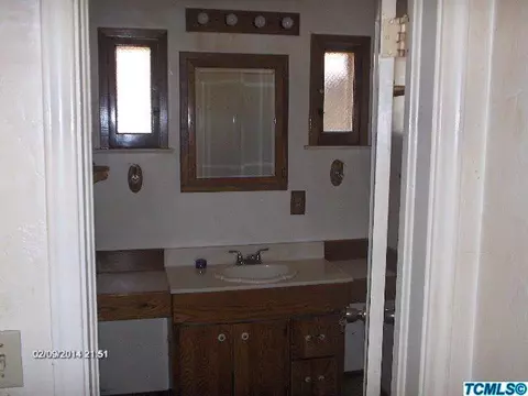 19670 Guthrie Dr, Strathmore, CA 93267 photo 9