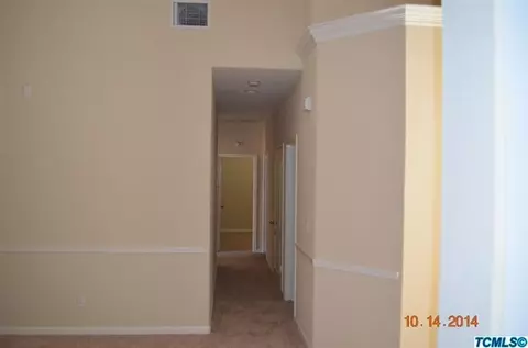 406 E Gibson Ave, Reedley, CA 93654 photo 8