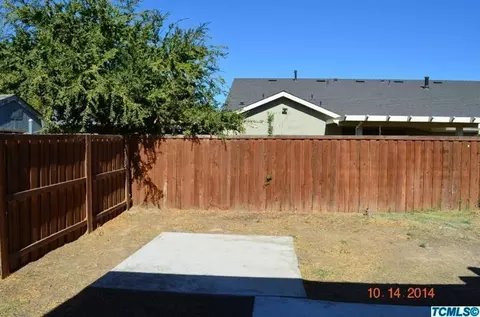 406 E Gibson Ave, Reedley, CA 93654 photo 18