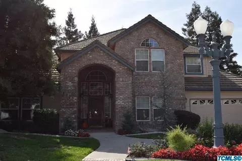 6003 W Beech Ct, Visalia, CA 93277 photo 4