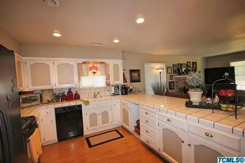 521 Powell Ave, Exeter, CA 93221 photo 15